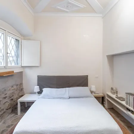 Apartman Casa Quarenghi - Original Frescoes